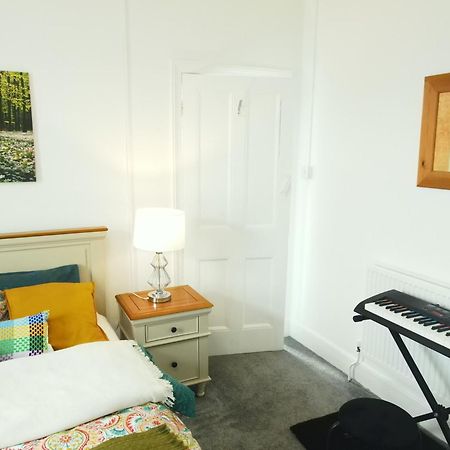 Service Accommodation 2 Bed Room Apartment In Newport South Wales Near Celtic Manor Icc Wales エクステリア 写真