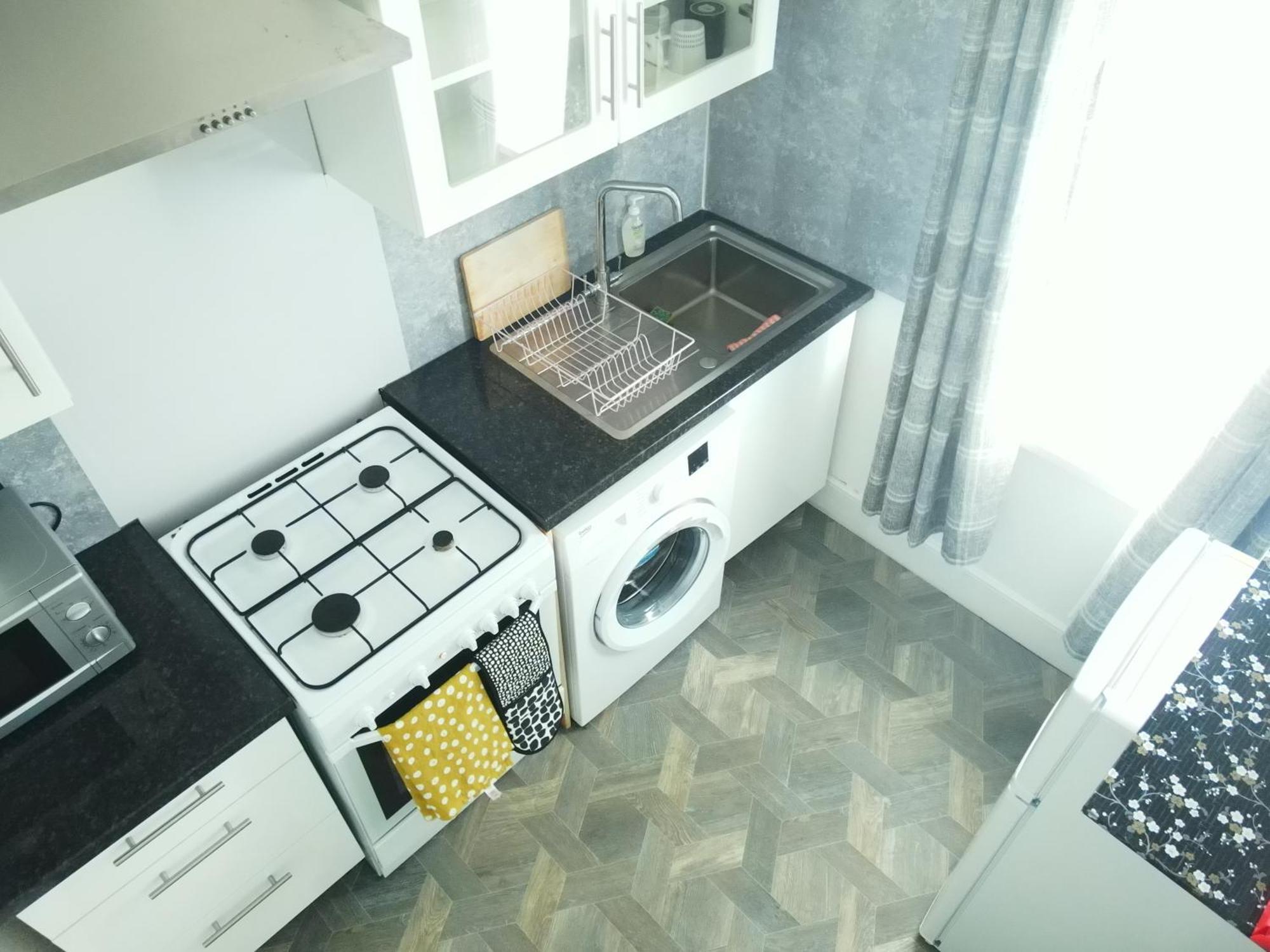 Service Accommodation 2 Bed Room Apartment In Newport South Wales Near Celtic Manor Icc Wales エクステリア 写真