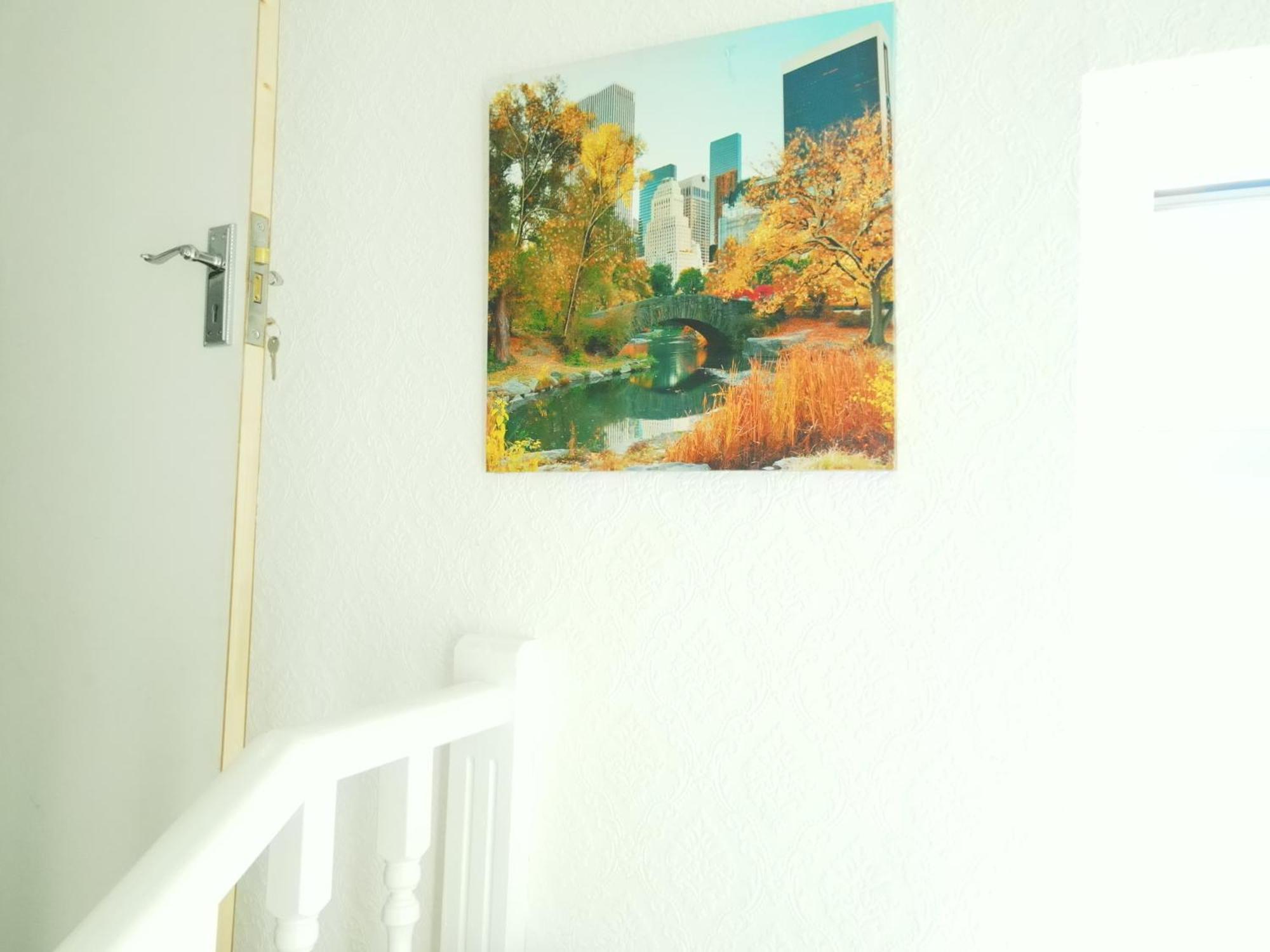 Service Accommodation 2 Bed Room Apartment In Newport South Wales Near Celtic Manor Icc Wales エクステリア 写真