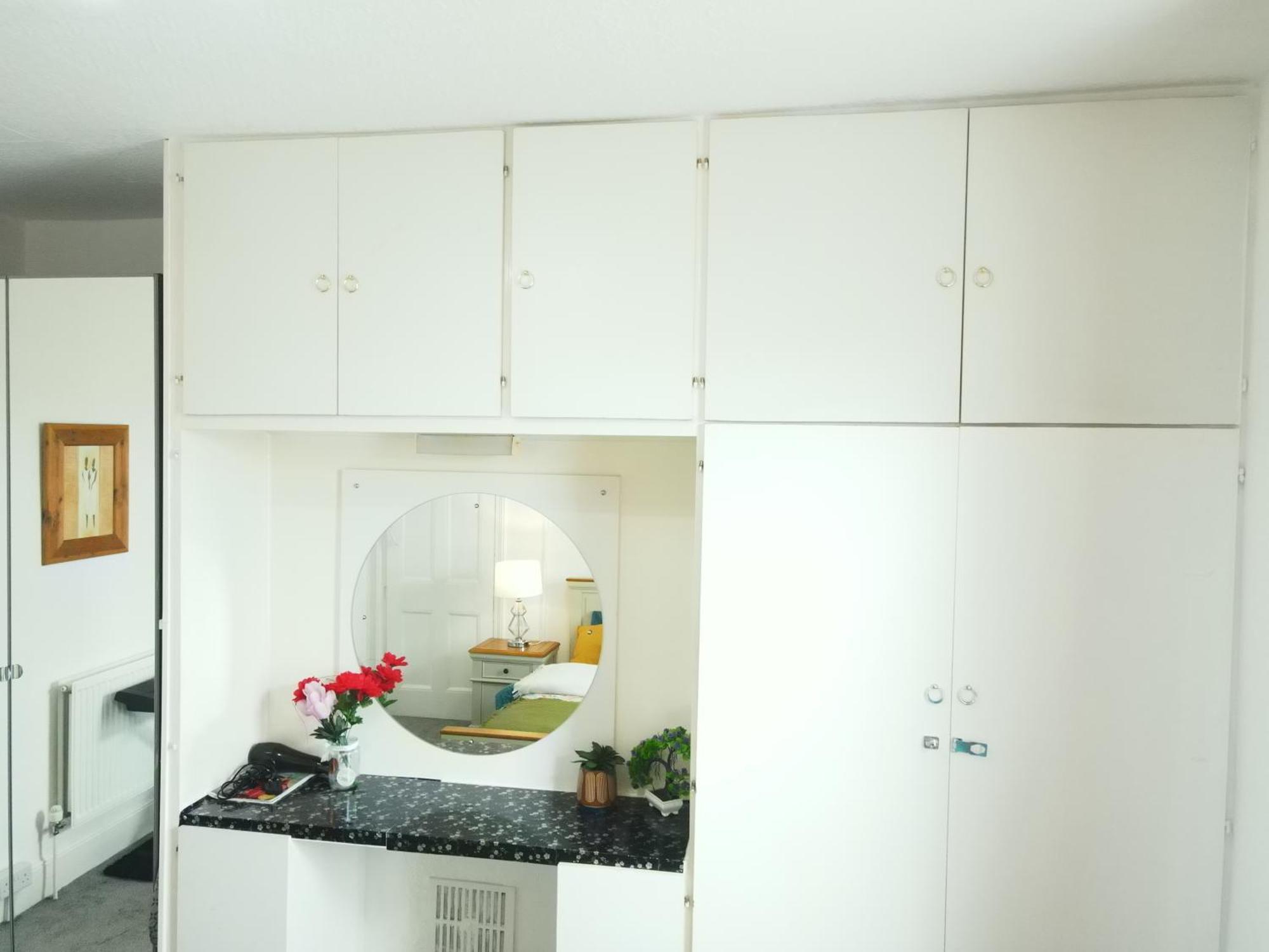 Service Accommodation 2 Bed Room Apartment In Newport South Wales Near Celtic Manor Icc Wales エクステリア 写真