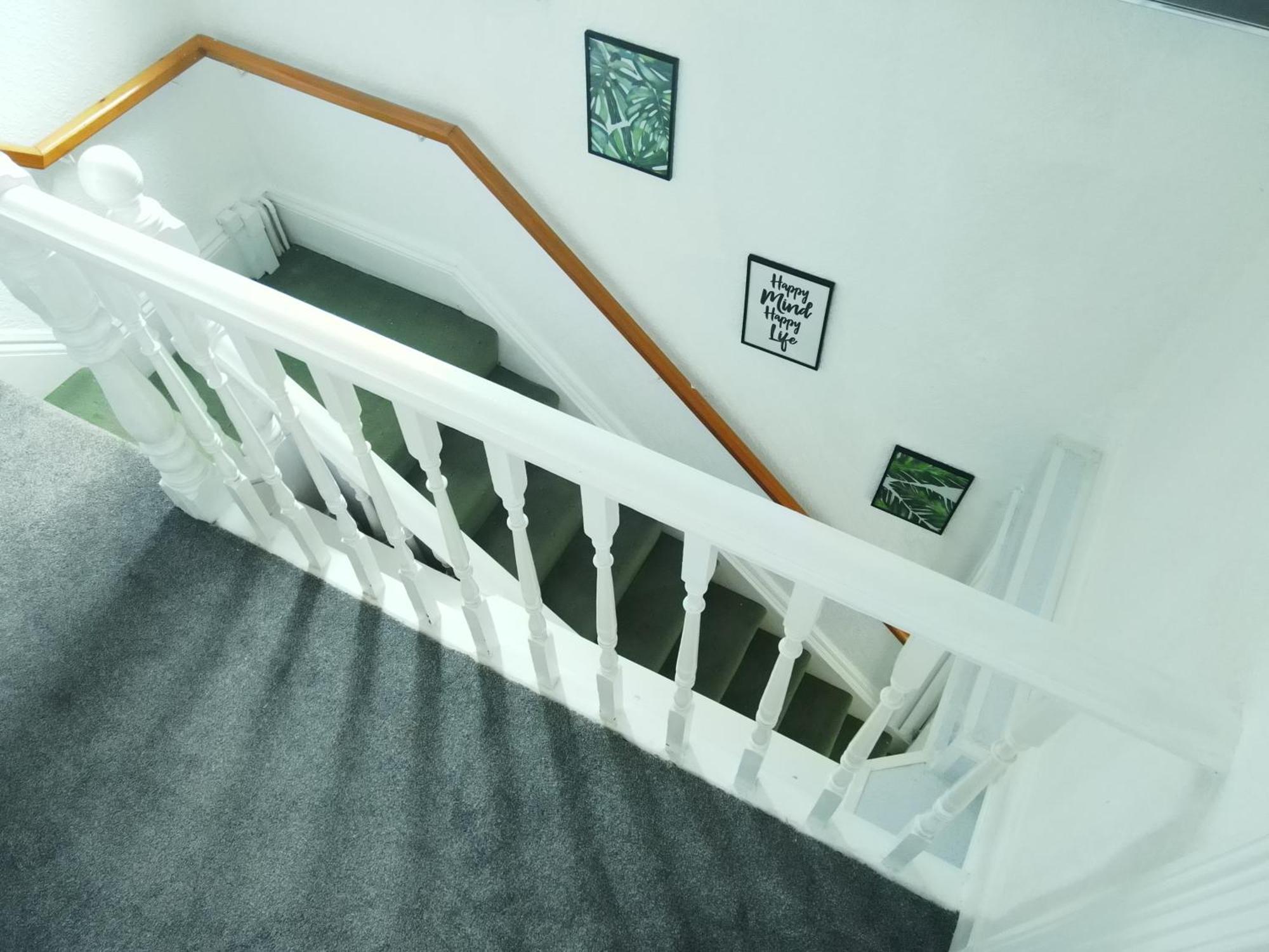 Service Accommodation 2 Bed Room Apartment In Newport South Wales Near Celtic Manor Icc Wales エクステリア 写真