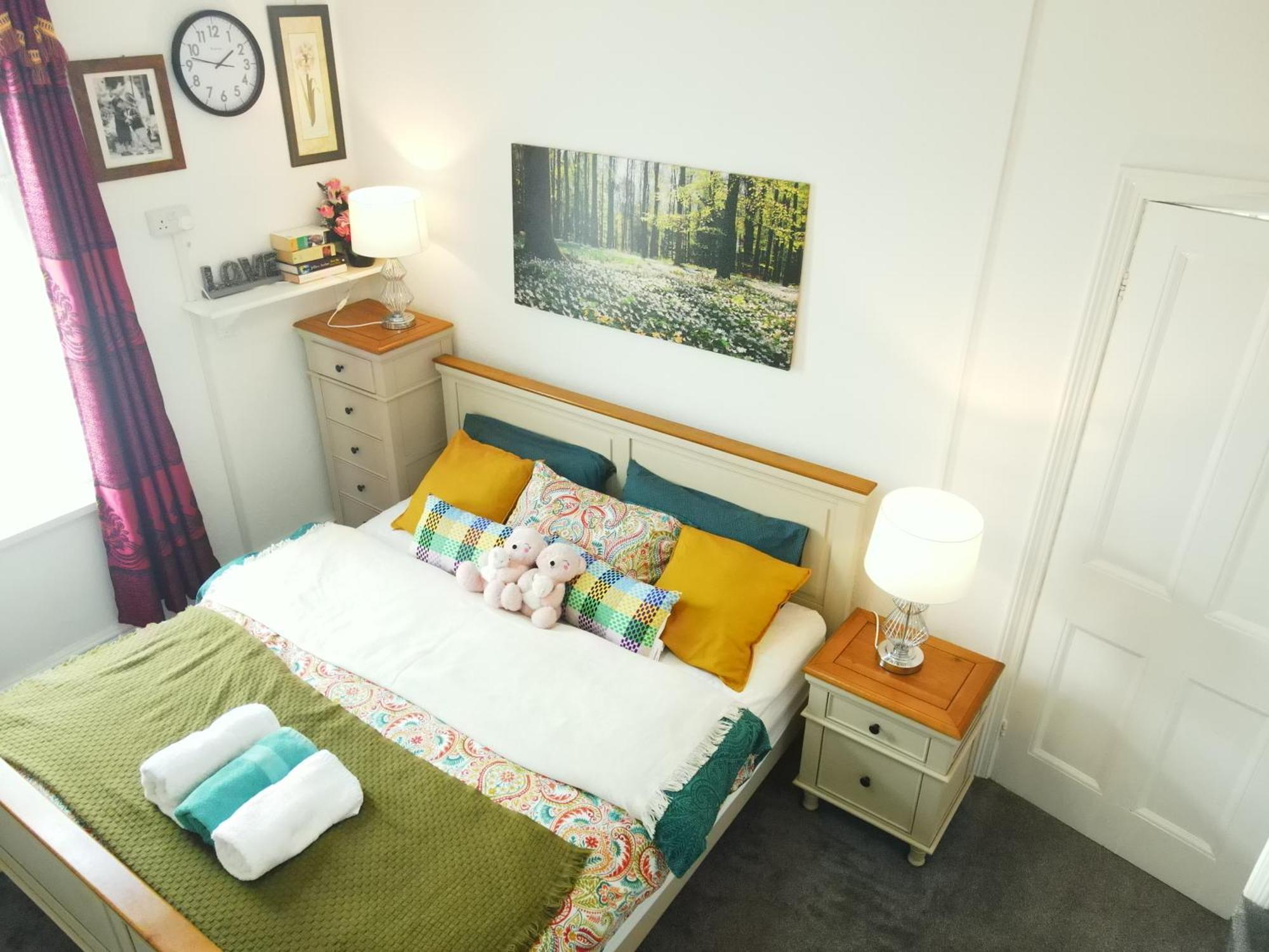 Service Accommodation 2 Bed Room Apartment In Newport South Wales Near Celtic Manor Icc Wales エクステリア 写真
